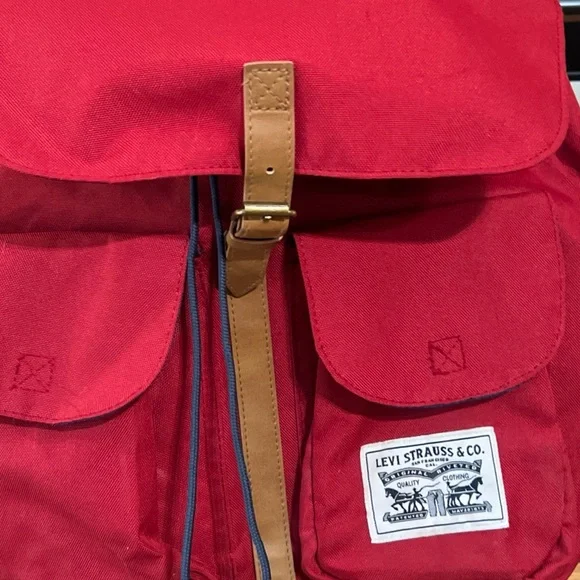 LEVI’S Strauss Red Canvas Backpack 🎒 - Picture 2 of 6